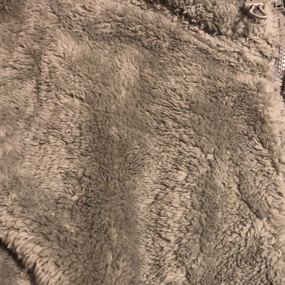 VS Pink Furry Hoodie(New) - Picture 5 of 11